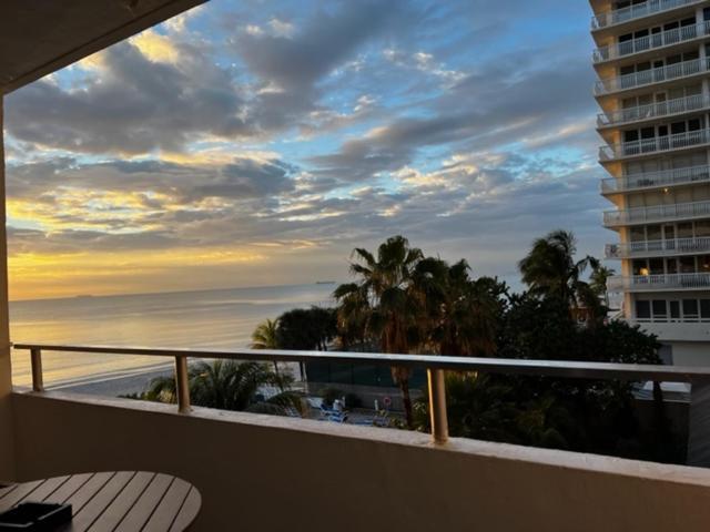 Ocean Manor Tiki Sunset Retreat Hotel Lauderdale-by-the-Sea Ngoại thất bức ảnh